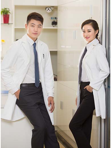 白大褂醫(yī)生服長袖實(shí)驗(yàn)服短袖醫(yī)師夏冬修身醫(yī)院工作服